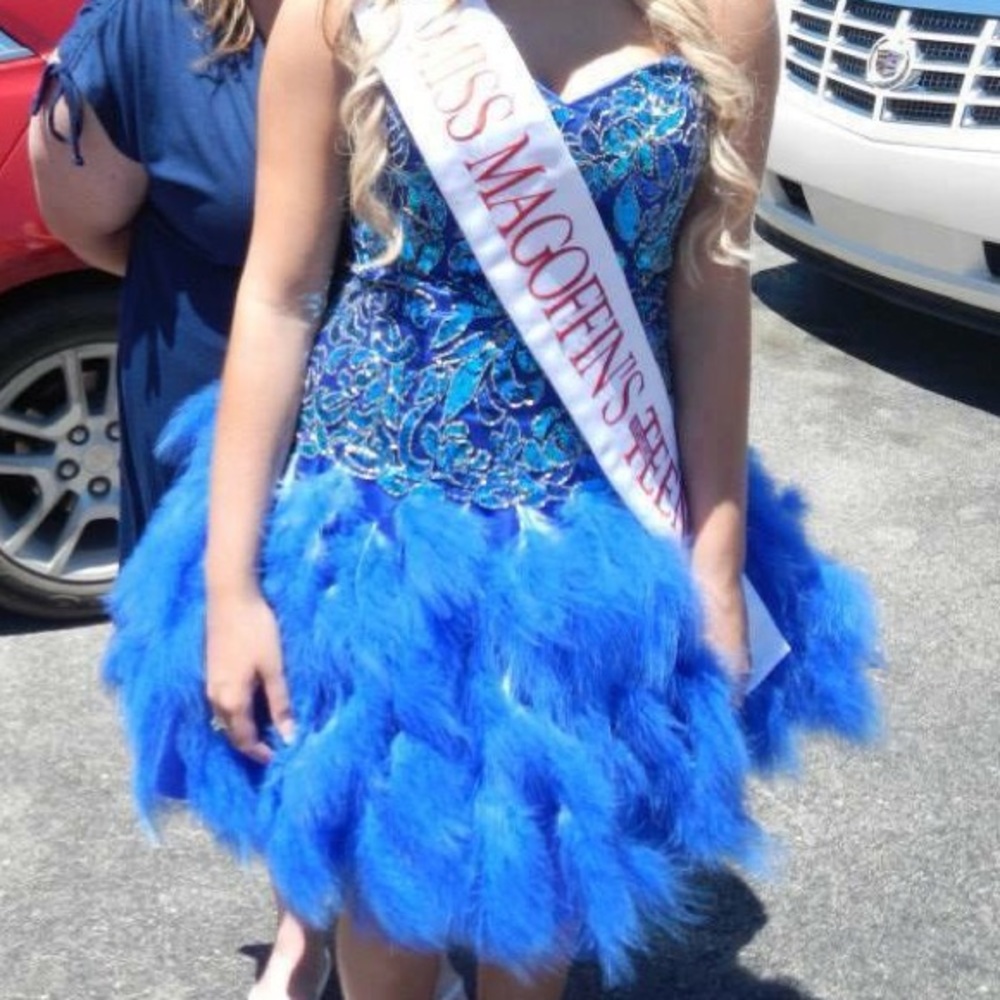 Macduggal  size 6 HOCO, Prom, pageant appearance